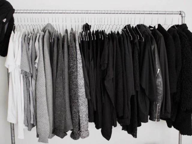 Roupas.