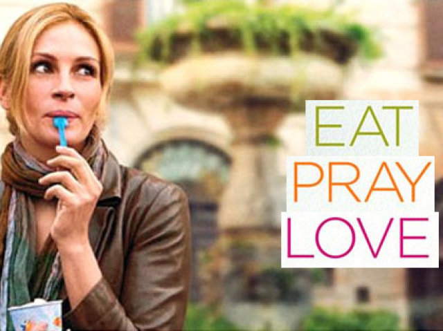 COMER,REZAR AMAR
Se você gosta de uma história inteligente, que passe o tempo e com muito romance e comida... É o seu filme.
