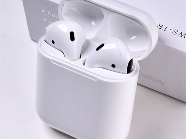 Airpods óbvio 💟