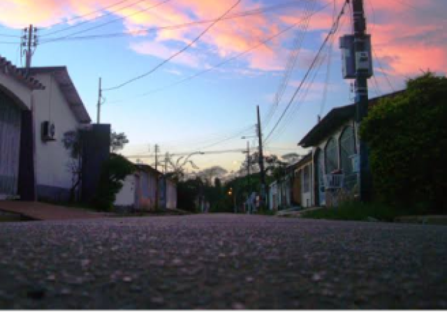 Andar no meio da rua jΓ‘ que somos pobres ksks