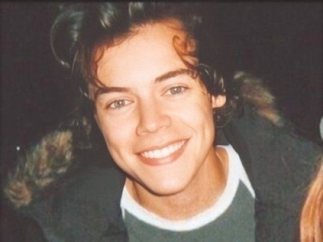 Harry Styles (mais novinho, que também é perfeito né!)