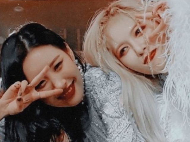 Sunmi / Hyuna