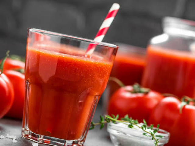 Suco de tomate