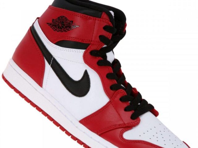 Air Jordan 1
Bonito, reconhecido, popular e famosinha.