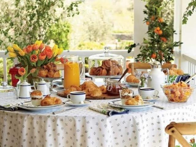 Mesa elegante para café da manhã