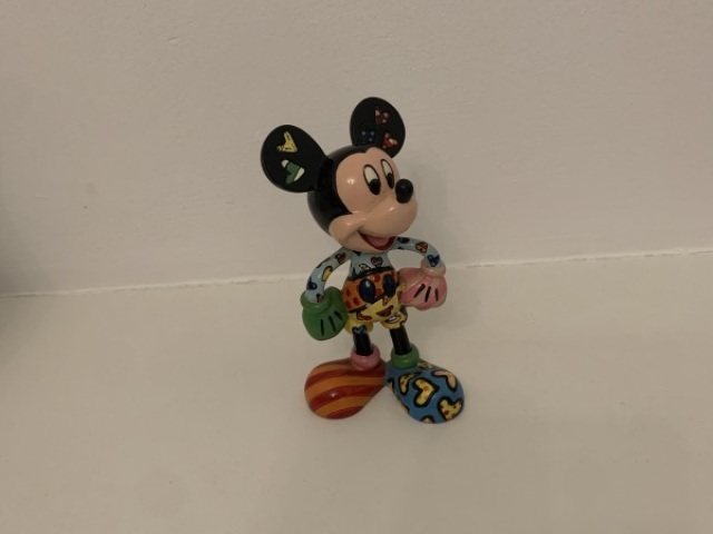 Mickey pintado c inspiração nas obras de britto q comprei na Disney há 7 quase 8 anos atrás