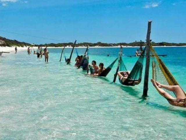 Ir para alguma praia paradisíaca