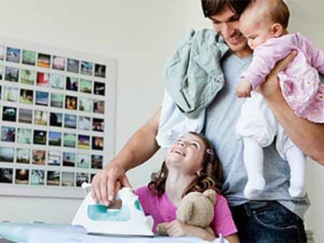 Trabalho? Puff! Bruninho quer cuidar da casa e da família