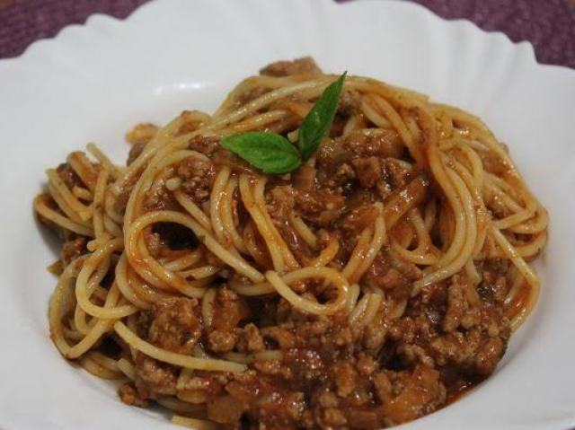 Macarrão à bolonhesa