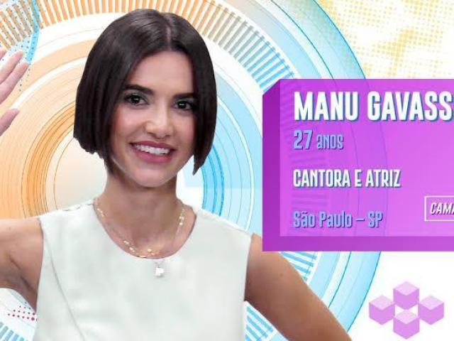 Manu
( Me identifico pq também não sei o que to fazendo da vida e ainda tenho umas noia típicas de adolescente)