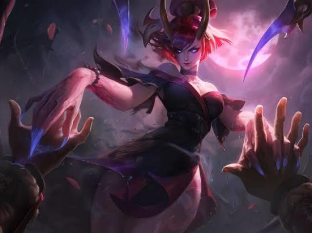 Evelynn Bloodmoon