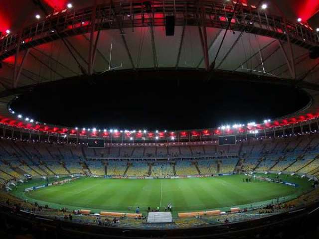 Estádio de futebol