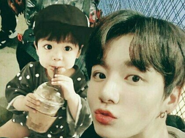 Ignorem o jungkook na foto;-;