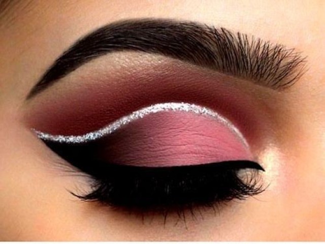 Delicada com glitter 💜