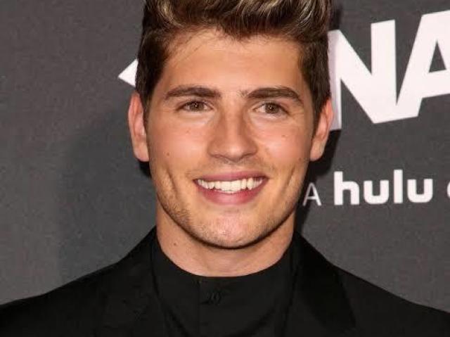 Gregg Sulkin