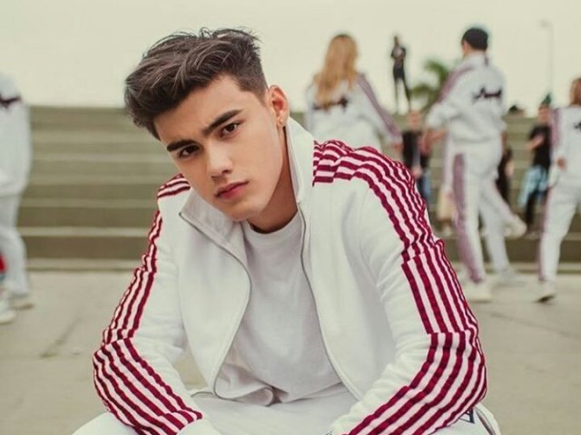 BAILEY MAY<3