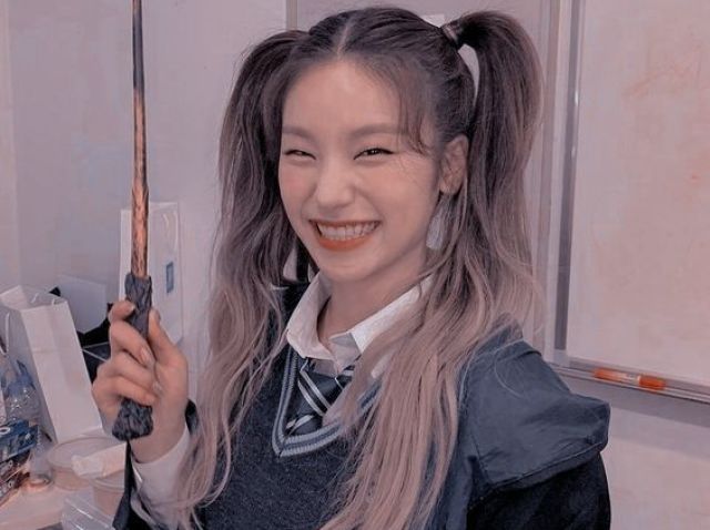 YEJI - ITZY