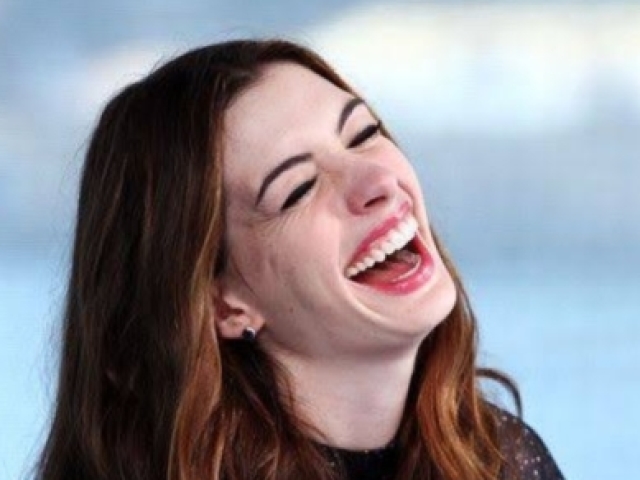 Anne Hathaway