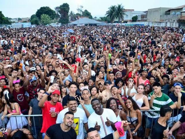 BAILE DE FAVELA