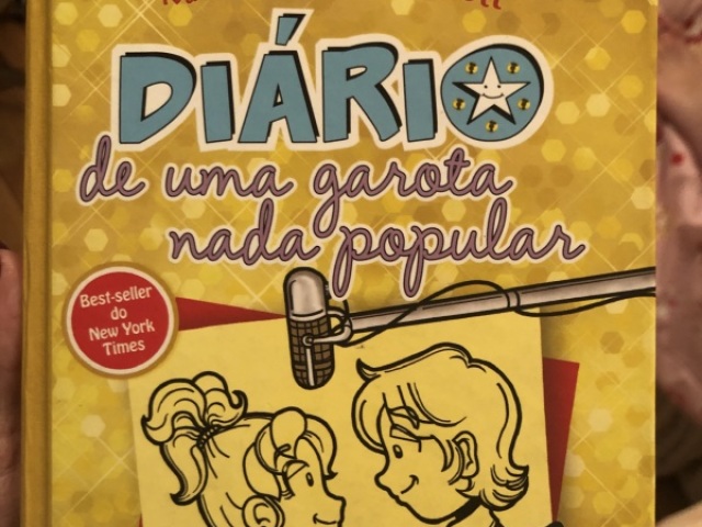 Diário de uma garota nada popular