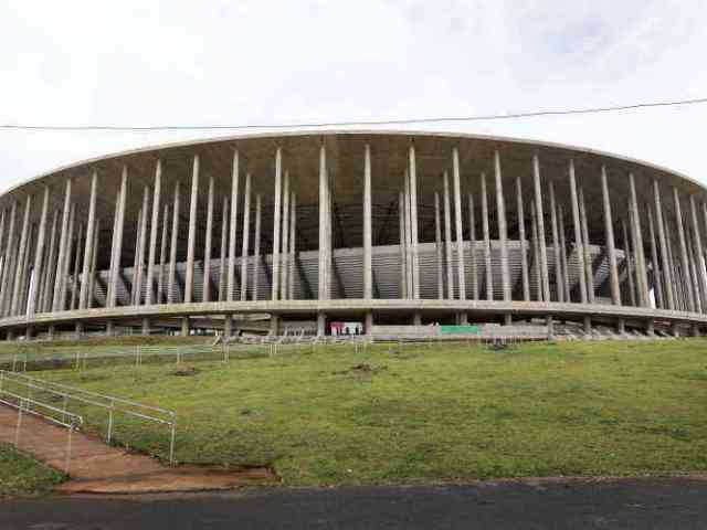 Estádio Manegarrincha (não sei se está escrito certo)