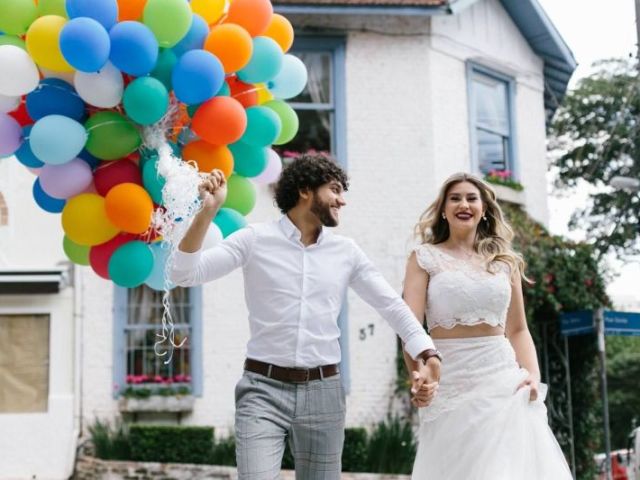Monte o seu casamento e saiba onde será sua lua de mel