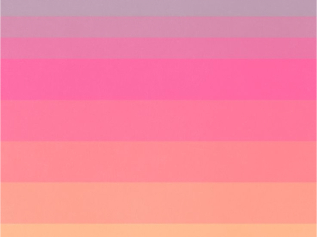 Com muitas cores