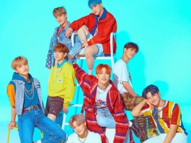 Ateez - Wave