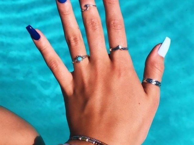 Azul