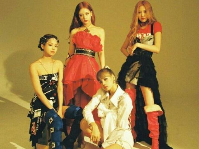Blackpink, com a música all day, com a Jennie ficando no lugar da Annie