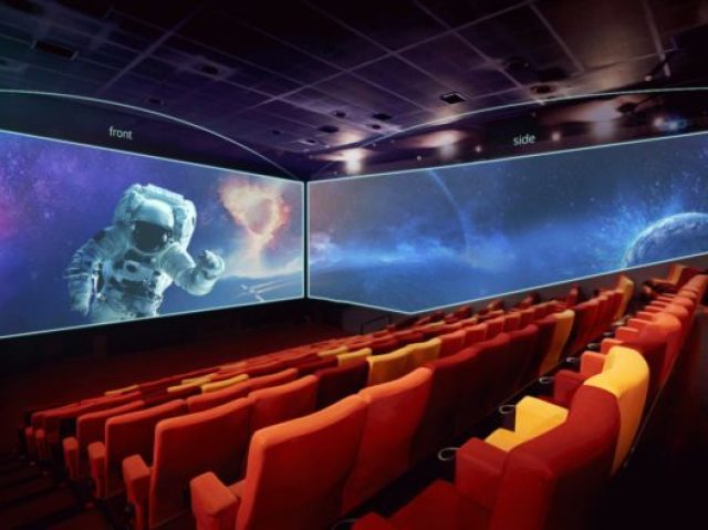 ao cinema