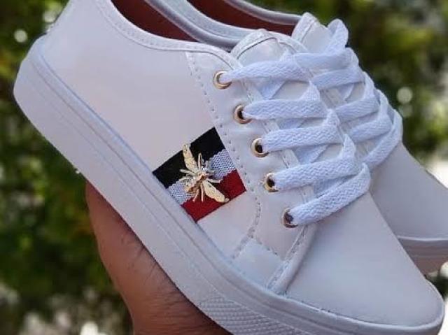 Tenis
