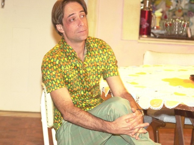 vc nunca sabe o que esperar quando abre seu guarda roupa, mas acaba optando por umas das suas 33 blusas de botĂŁo da renner