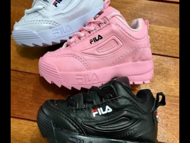 Fila.