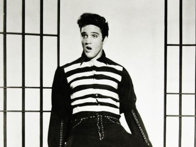 Elvis (personagem da música rsrss)