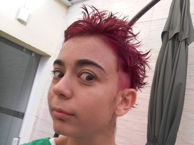 Pintar o cabelo de forma não convencional