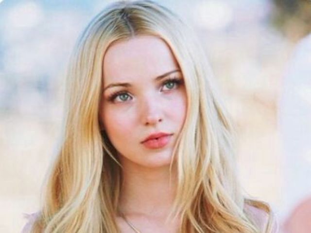 Dove Cameron (Descendentes)