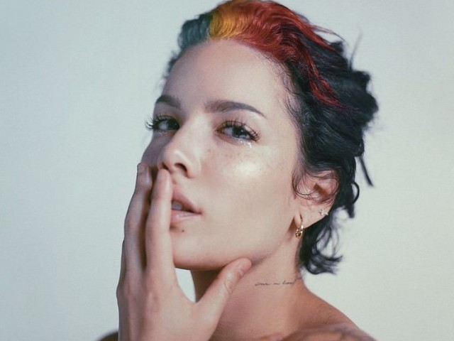 Halsey 🦋