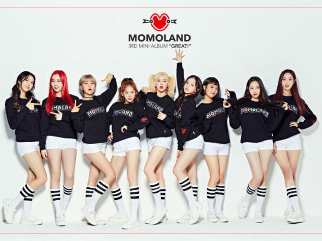 Eu recomendo muito a você que estude e pesquise mais sobre o grupo e sobre as meninas, elas tem um talento maravilhoso além de serem lindas e fofas!! Eu tive bastante dificuldade em identificar as meninas certinho, mais eu fui fundo e consegui ksks e hoje sou uma Merrie 😉