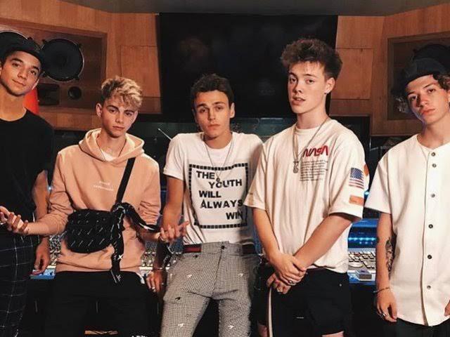 Quem seria seu namorado em Why Don't We?