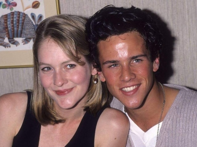 Scott Weinger e Linda Larkin