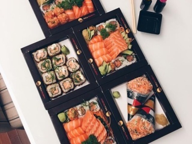 sushi! tipico do japao claro