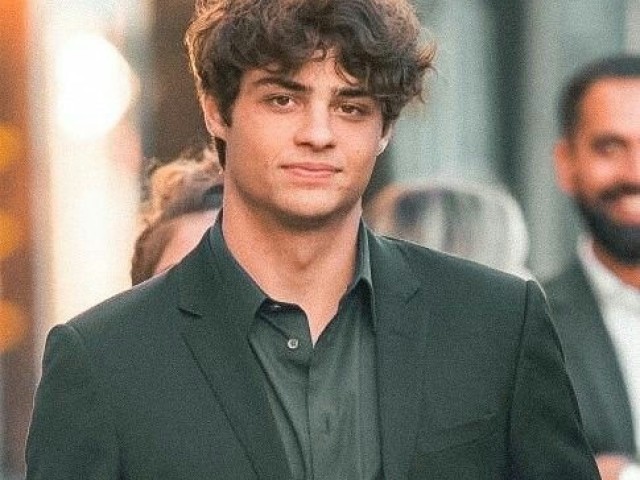 noah centineo