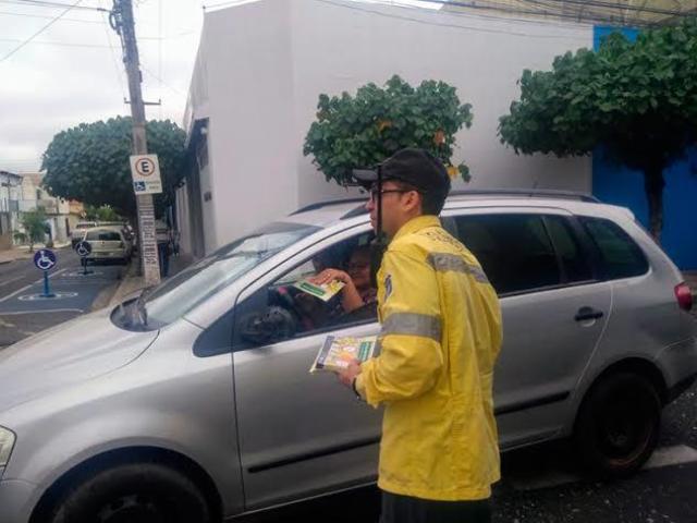 Meu carro ou no carro de alguém da minha família