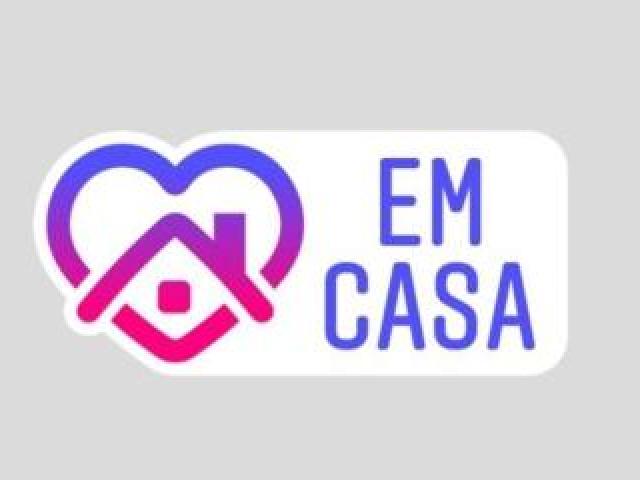 Em Casa