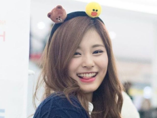 Tzuyu-Twice