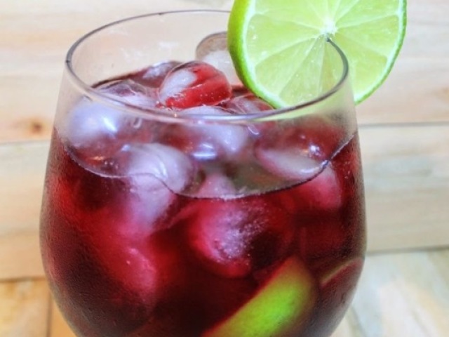 CAIPIRINHA DE VINHO