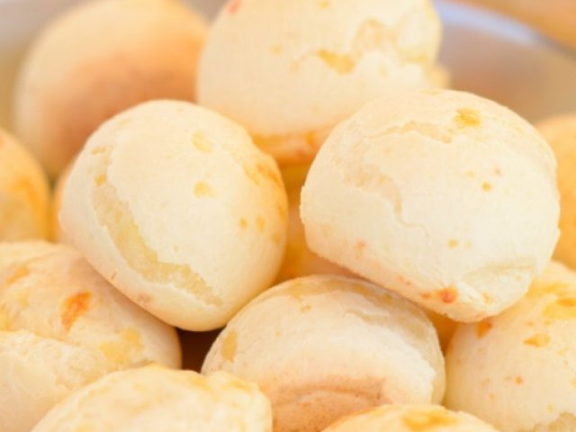 pao de queijo