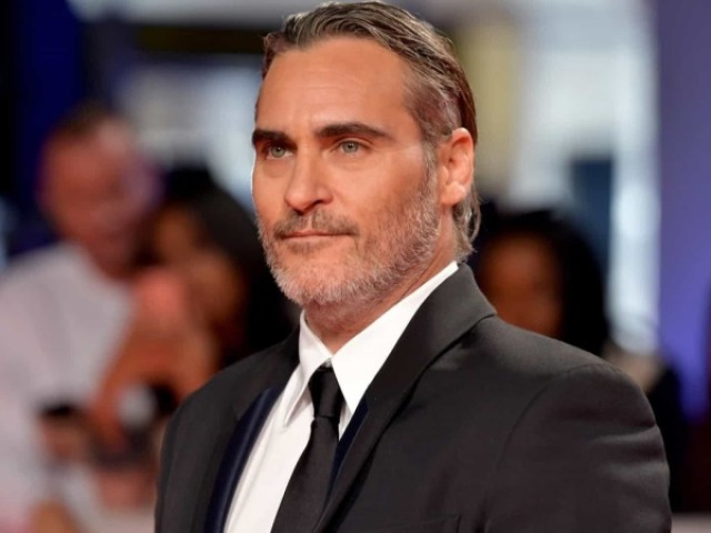 JOAQUIN PHOENIX