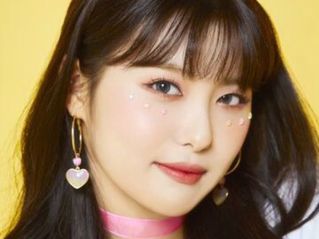 Ahin
(Momoland)